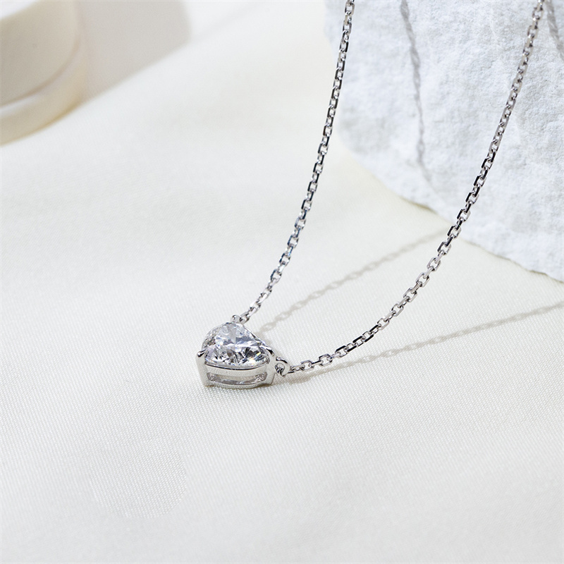 Heart Diamond Pendant Necklace — 1ct - Image 2