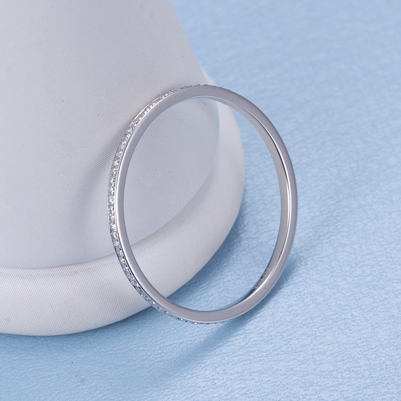 Fine Diamond Band in 9K White Gold — product view 2
